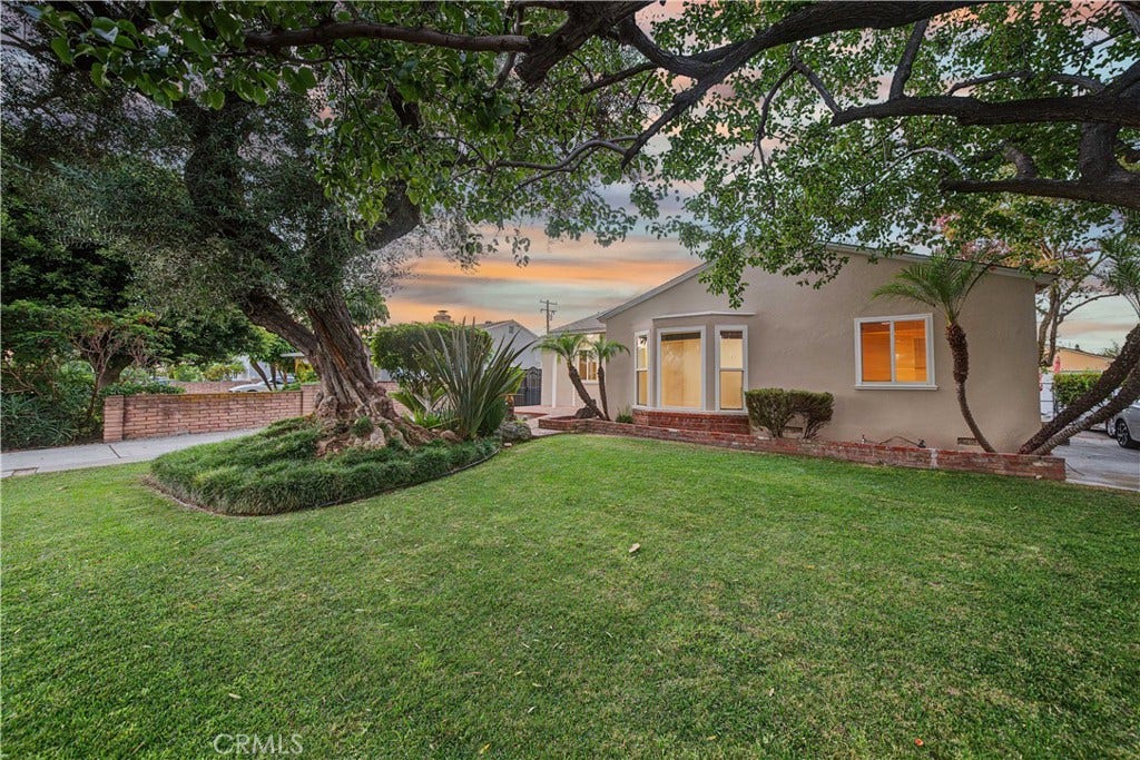 1107 E Larkwood, West Covina, CA 91790 1107 E Larkwood, West Covina, CA 91790