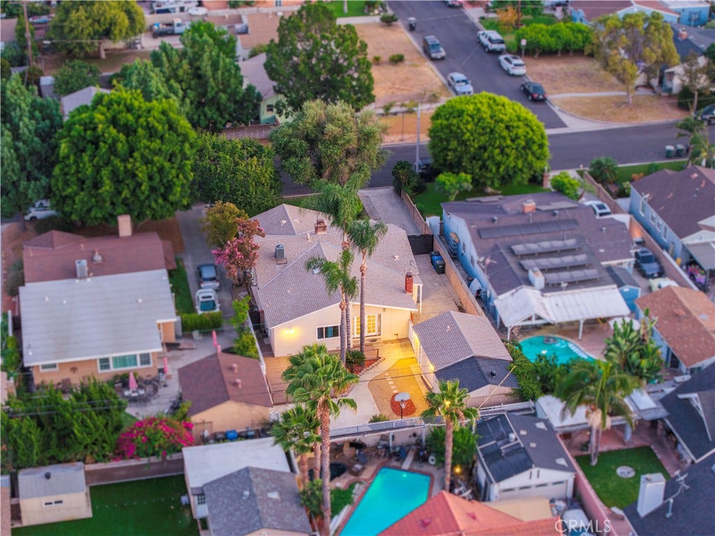 1107 E Larkwood, West Covina, CA 91790 1107 E Larkwood, West Covina, CA 91790