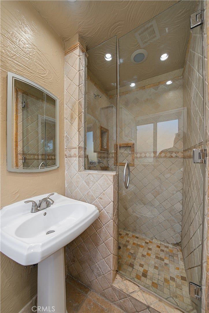 1107 E Larkwood, West Covina, CA 91790 1107 E Larkwood, West Covina, CA 91790