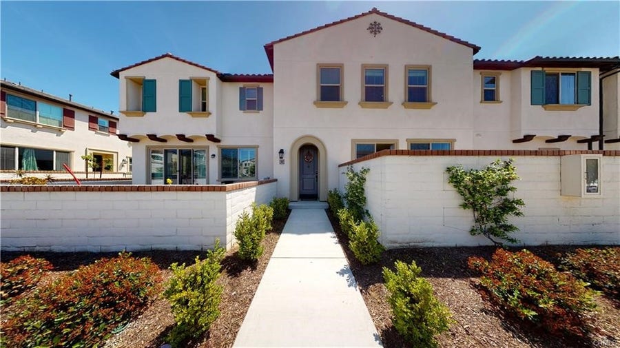 Property photo for 2785 E Berry Loop Privado, Ontario, CA