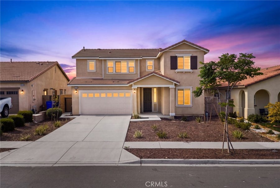 Property photo for 15623 Kings Peak Drive, Fontana, CA