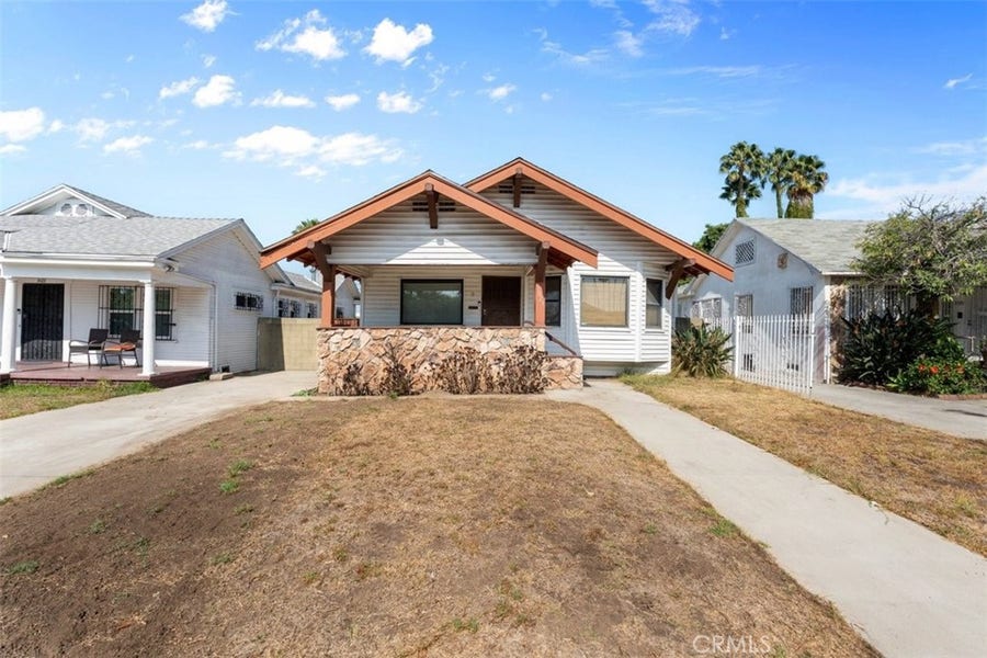 Property photo for 3023 4th Avenue, Jefferson Park, CA