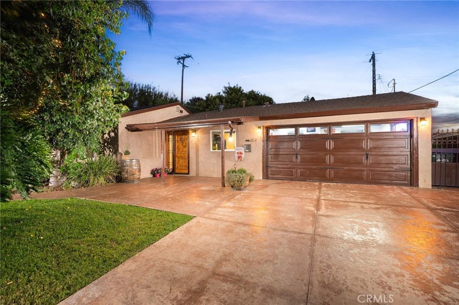 Property photo for 102 S Burnaby Drive, Glendora, CA