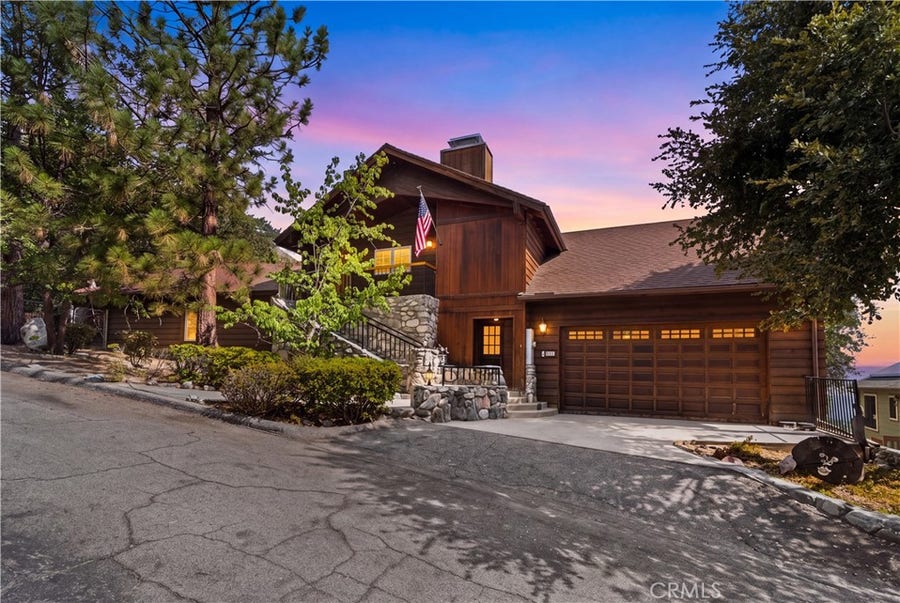 Property photo for 6381 Sugar Pines, Angelus Oaks, CA
