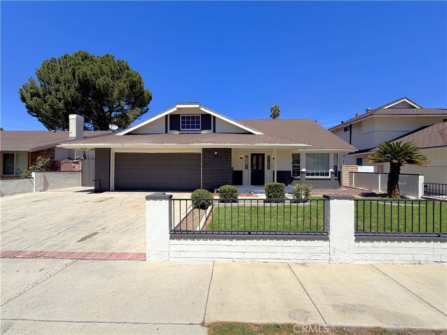 Property photo for 19631 Four Oaks Street, Canyon Country, CA