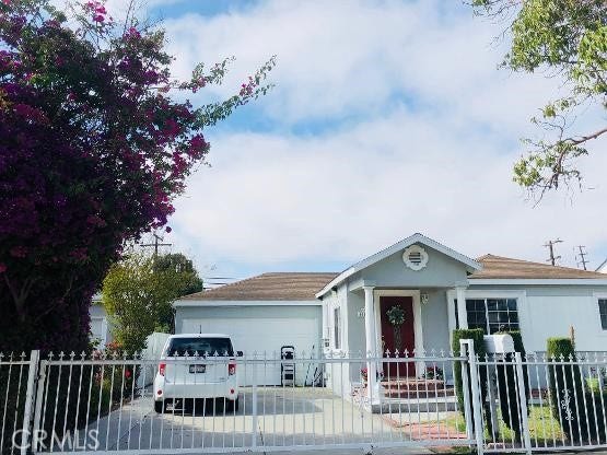 Property photo for 2016 E 63rd, Long Beach, CA