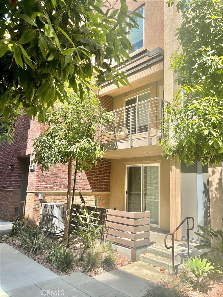 Property photo for 422 W Route 66, #70, Glendora, CA