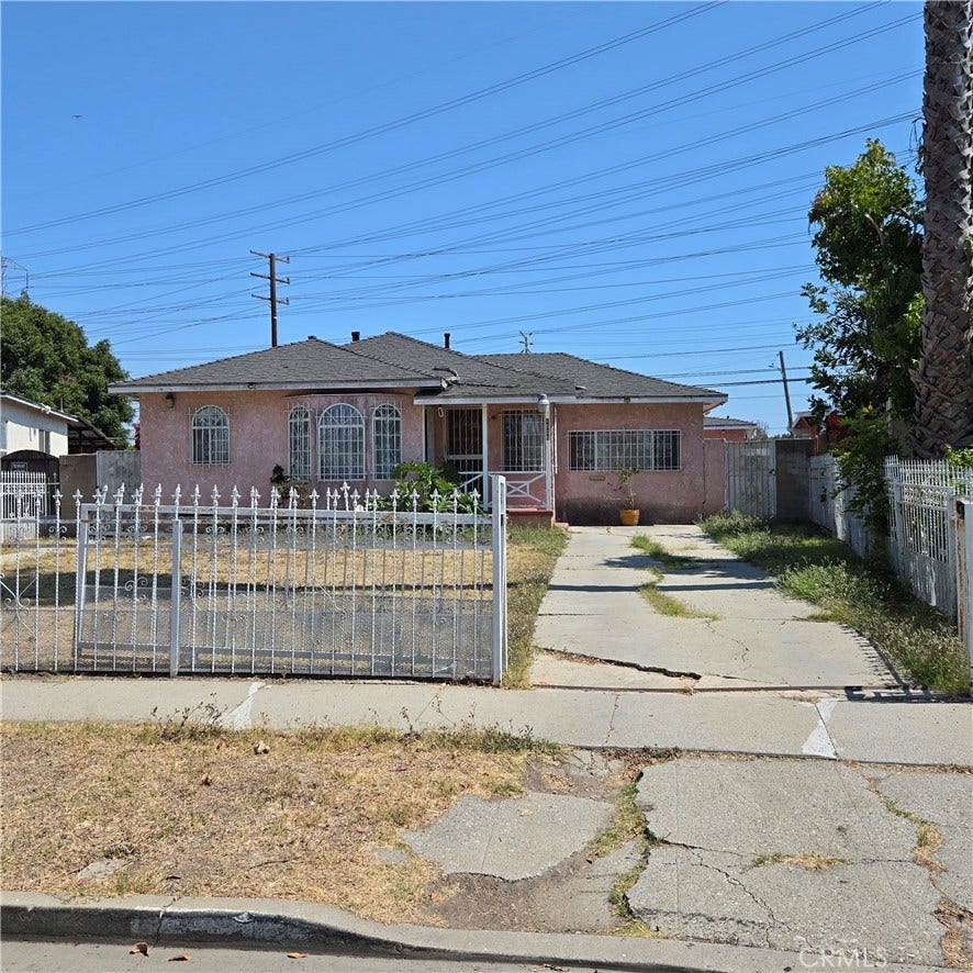 Property photo for 1520 S Gunlock, Compton, CA