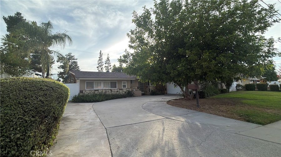 Property photo for 3748 Skylark, Riverside, CA