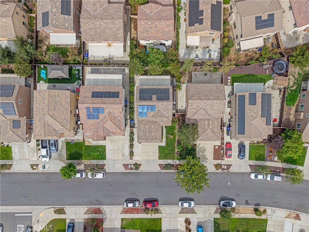 17621 Perilla, San Bernardino, CA 92407 17621 Perilla, San Bernardino, CA 92407