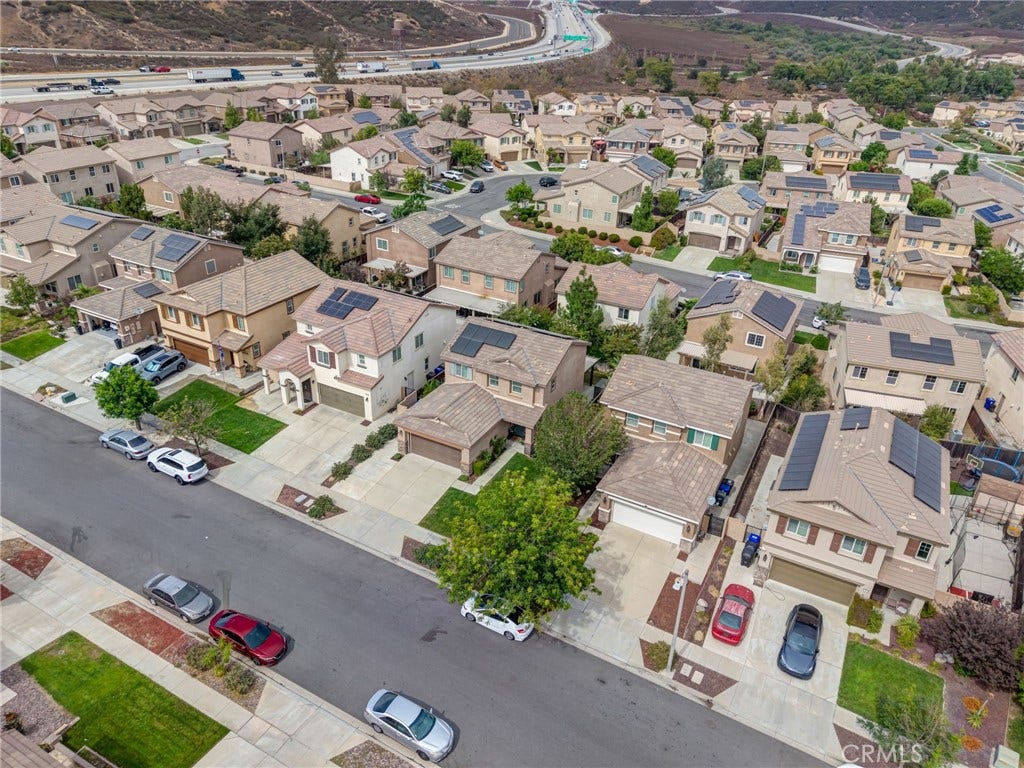 17621 Perilla, San Bernardino, CA 92407 17621 Perilla, San Bernardino, CA 92407