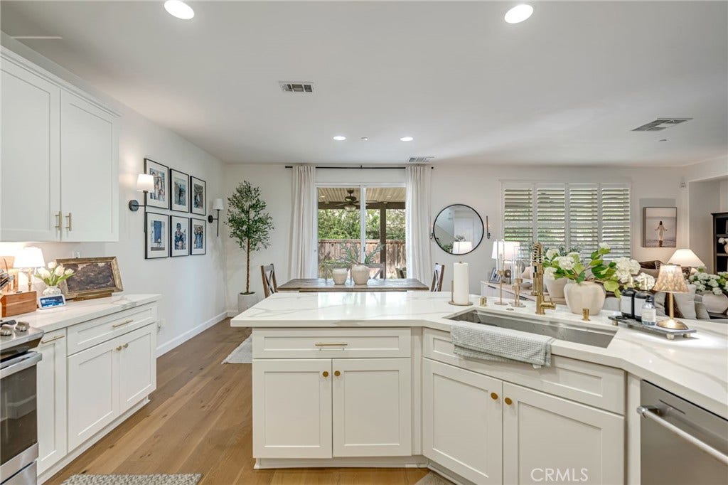 17621 Perilla, San Bernardino, CA 92407 17621 Perilla, San Bernardino, CA 92407