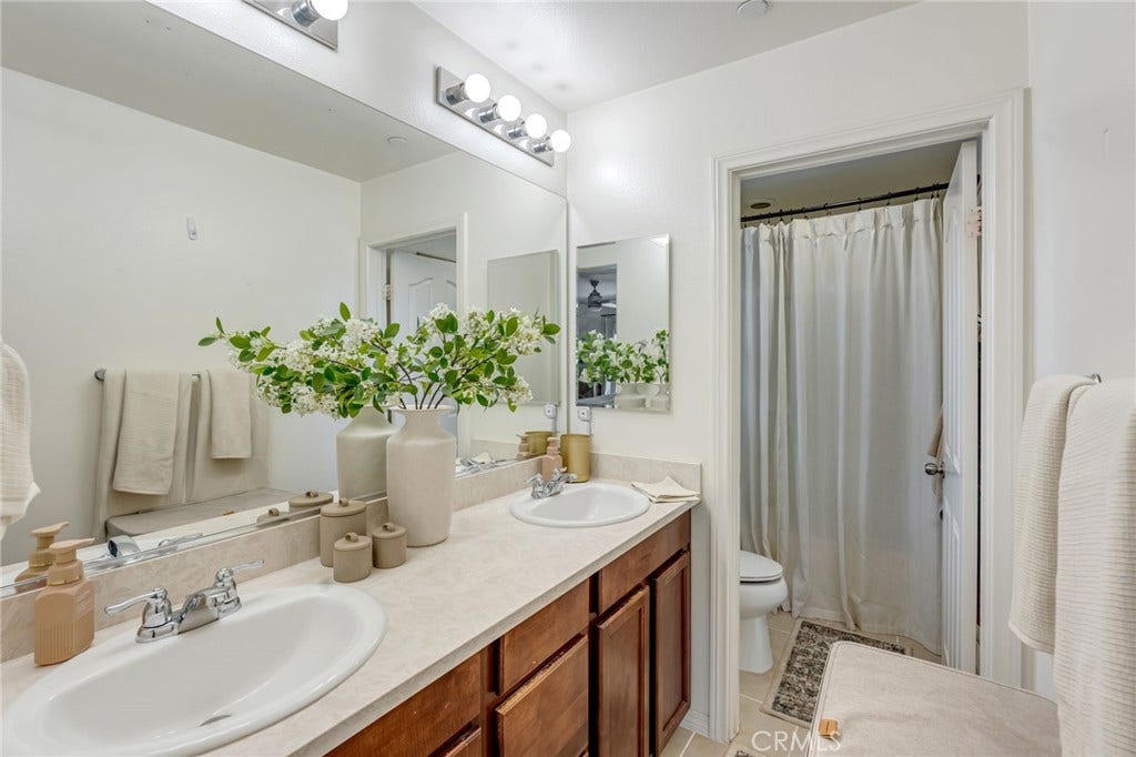 17621 Perilla, San Bernardino, CA 92407 17621 Perilla, San Bernardino, CA 92407