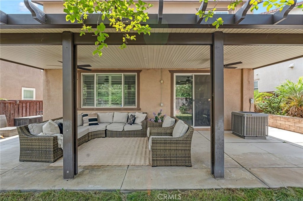 17621 Perilla, San Bernardino, CA 92407 17621 Perilla, San Bernardino, CA 92407