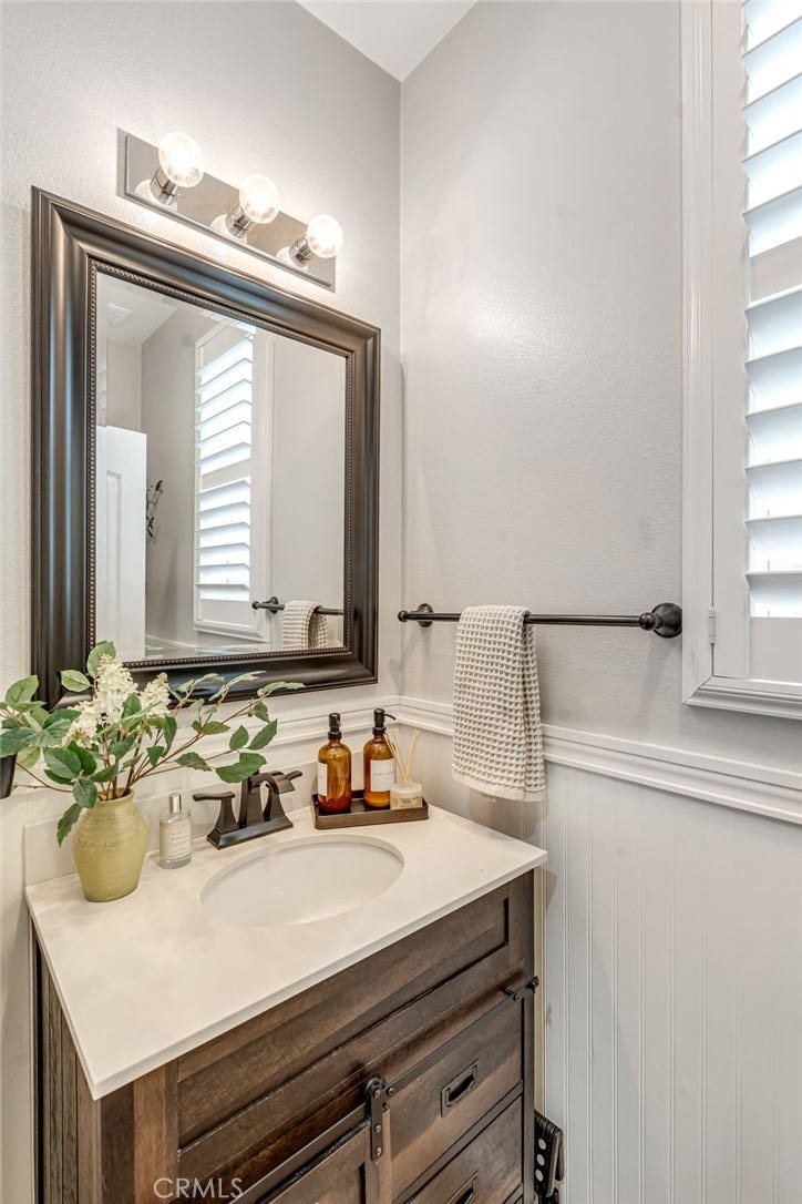 17621 Perilla, San Bernardino, CA 92407 17621 Perilla, San Bernardino, CA 92407