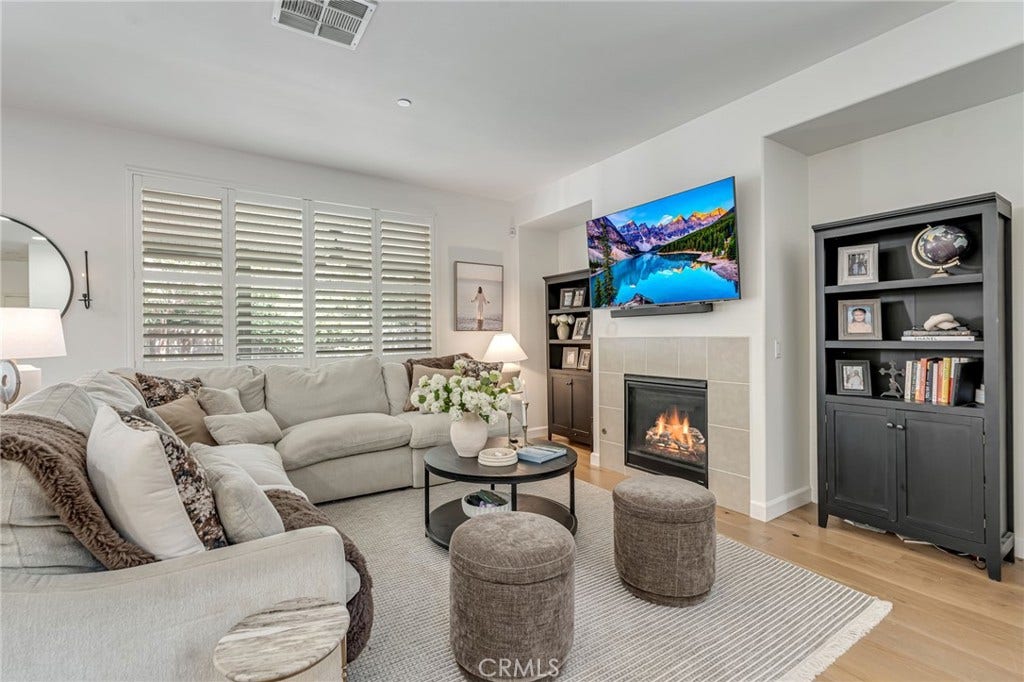 17621 Perilla, San Bernardino, CA 92407 17621 Perilla, San Bernardino, CA 92407