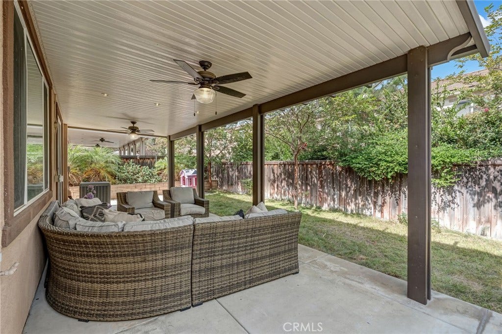 17621 Perilla, San Bernardino, CA 92407 17621 Perilla, San Bernardino, CA 92407