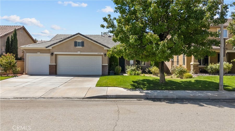 Property photo for 6132 W Avenue K6, Lancaster, CA