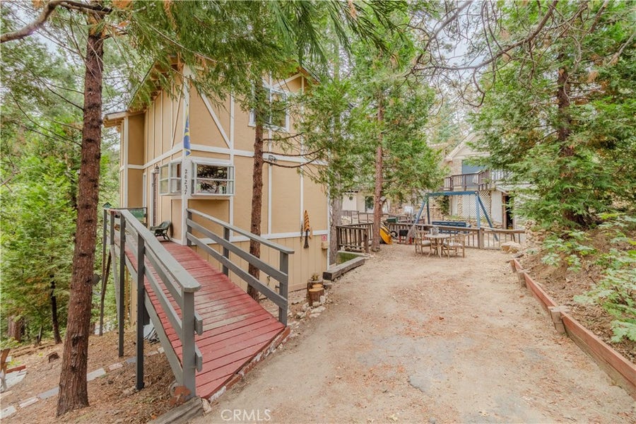 Property photo for 26237 Sky Ridge, Twin Peaks, CA