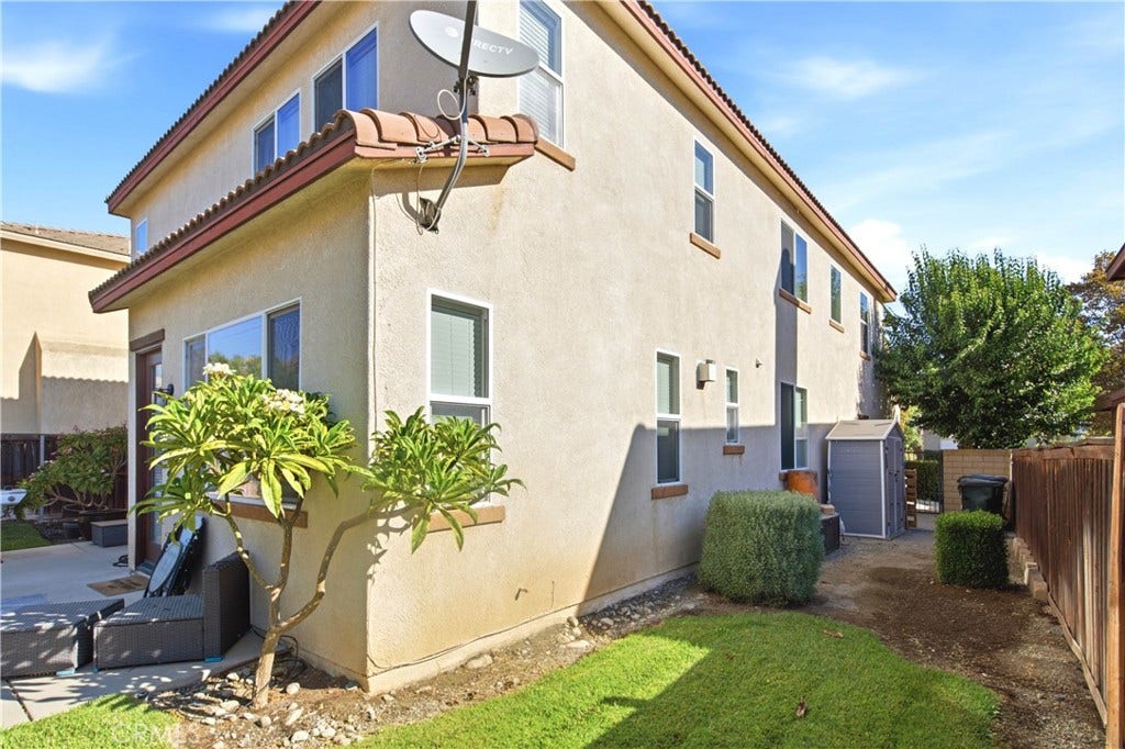 3875 Quartzite, San Bernardino, CA 92407 3875 Quartzite, San Bernardino, CA 92407
