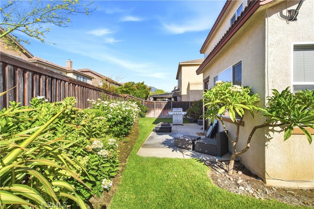 3875 Quartzite, San Bernardino, CA 92407 3875 Quartzite, San Bernardino, CA 92407