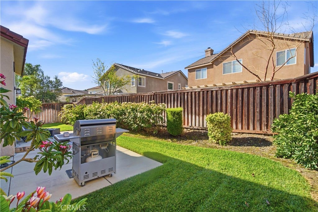 3875 Quartzite, San Bernardino, CA 92407 3875 Quartzite, San Bernardino, CA 92407