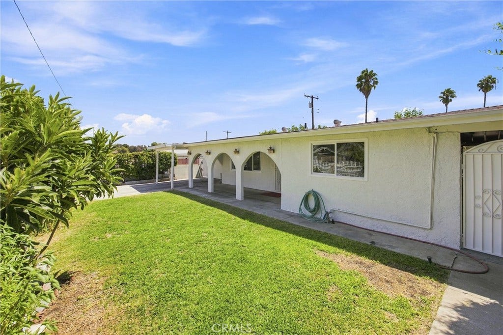 156 S Shipman, La Puente, CA 91744 156 S Shipman, La Puente, CA 91744