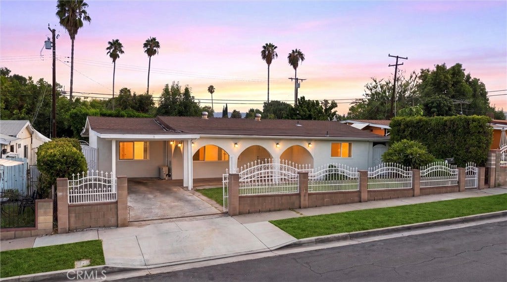 156 S Shipman, La Puente, CA 91744 156 S Shipman, La Puente, CA 91744