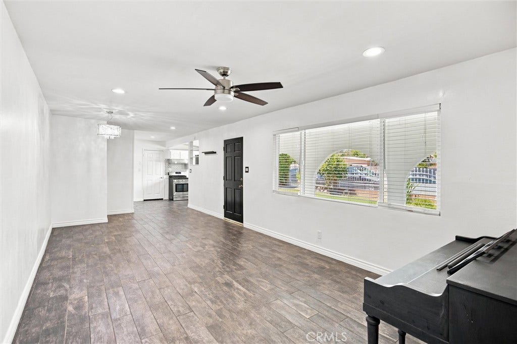 156 S Shipman, La Puente, CA 91744 156 S Shipman, La Puente, CA 91744
