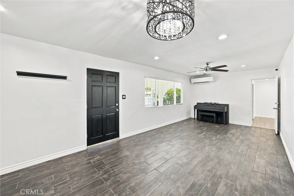 156 S Shipman, La Puente, CA 91744 156 S Shipman, La Puente, CA 91744