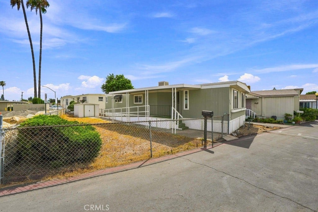 21210 E Arrow Highway, #149, Covina, CA 91724 Great corner location