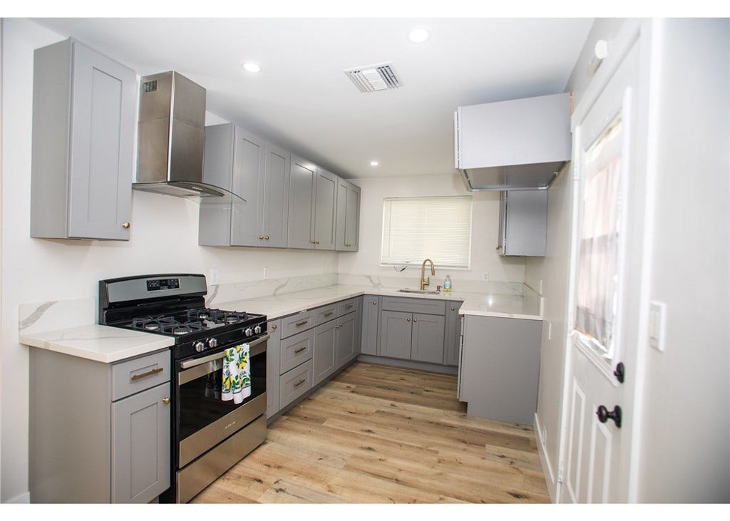 496 W 48th, San Bernardino, CA 92407 496 W 48th, San Bernardino, CA 92407