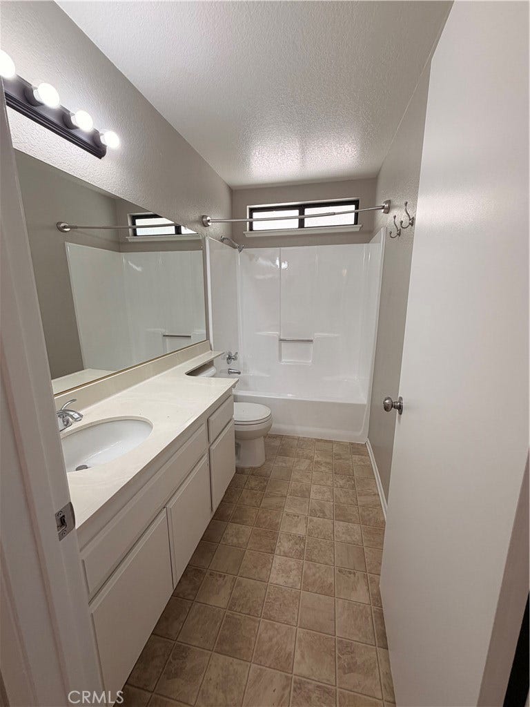 16241 Tokay, Victorville, CA 92395 Hallway Restroom