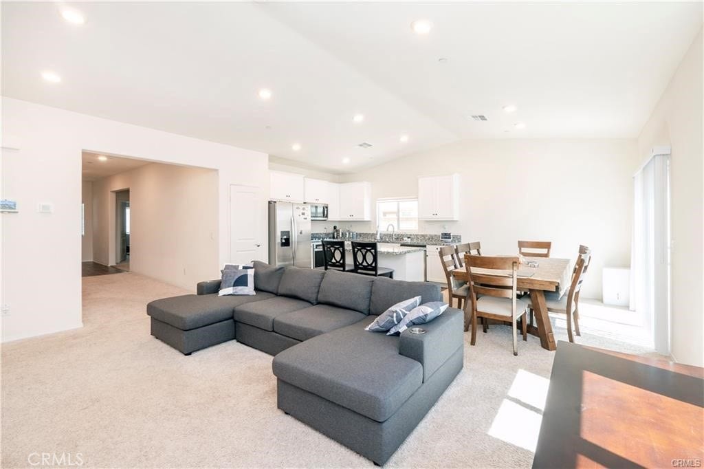 15667 San Diego, Victorville, CA 92394 15667 San Diego, Victorville, CA 92394