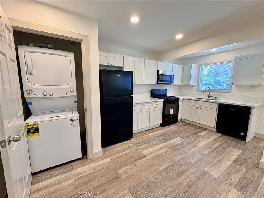 Property photo for 1470 3rd Street, #2, La Verne, CA