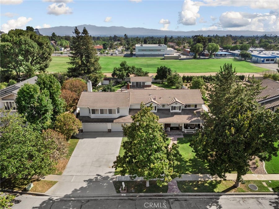 Property photo for 162 W Buffington, Upland, CA