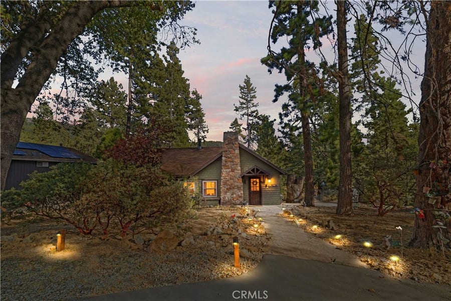 Property photo for 53985 Pine Crest, Idyllwild, CA