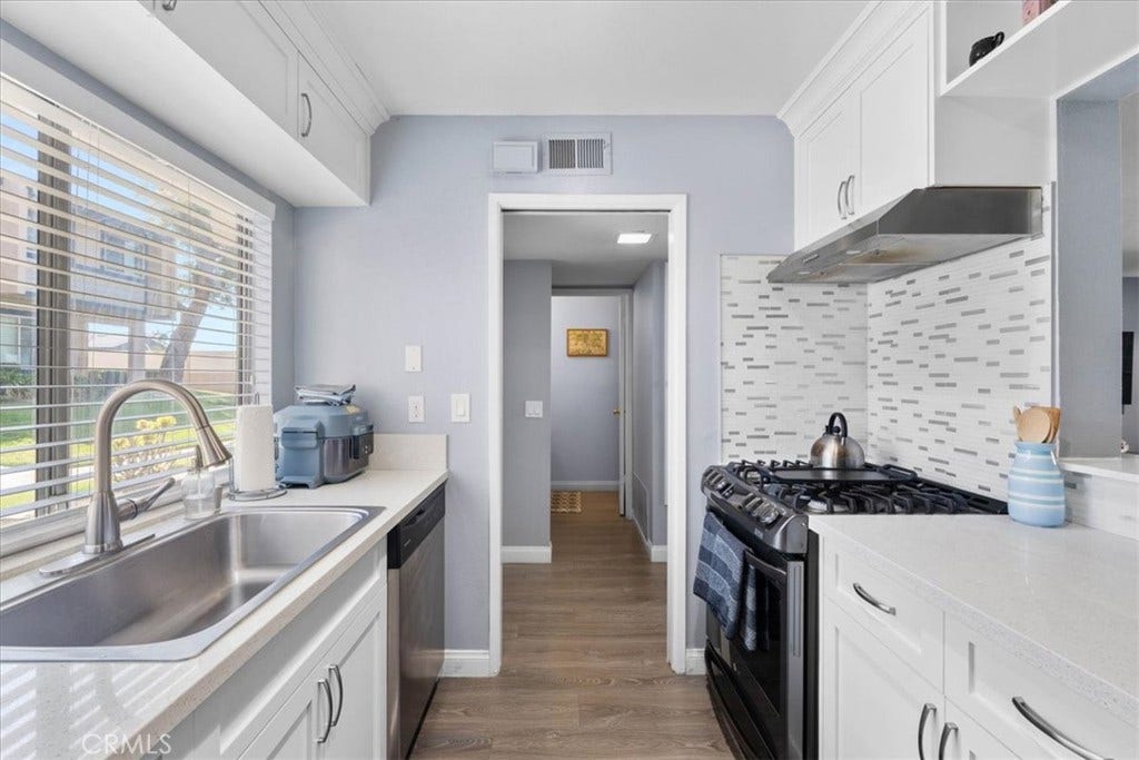 1002 Harrington, West Covina, CA 91792 1002 Harrington, West Covina, CA 91792