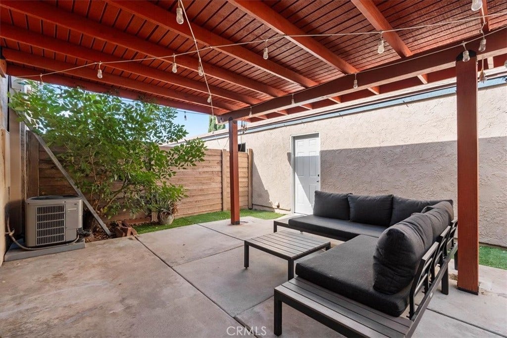 1002 Harrington, West Covina, CA 91792 1002 Harrington, West Covina, CA 91792