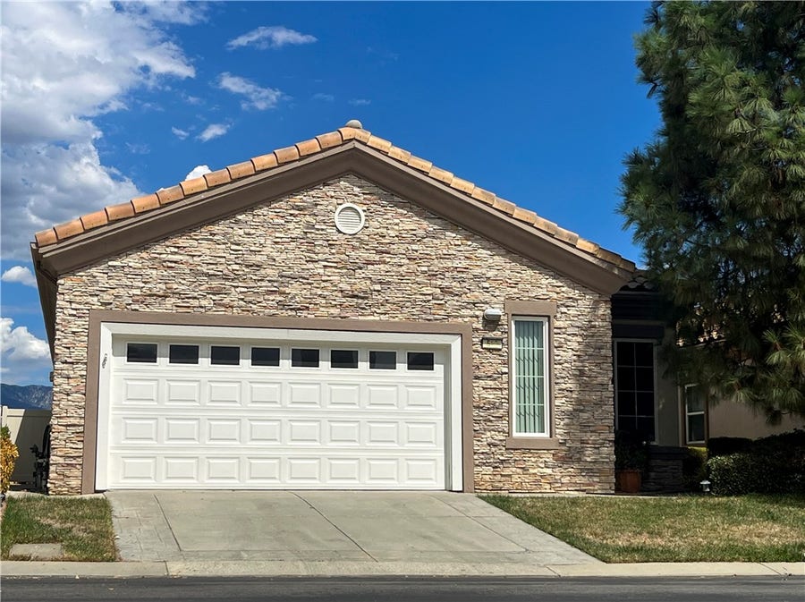 Property photo for 512 Brooklawn, Banning, CA