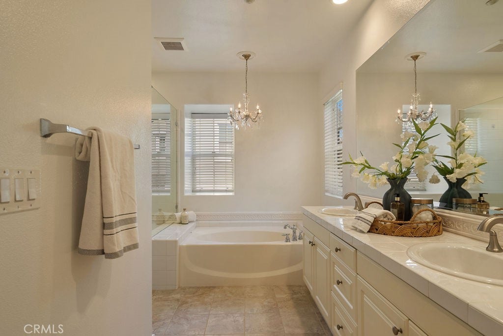 20 Orange Blossom Circle, Ladera Ranch, CA 92694 Primary Bath