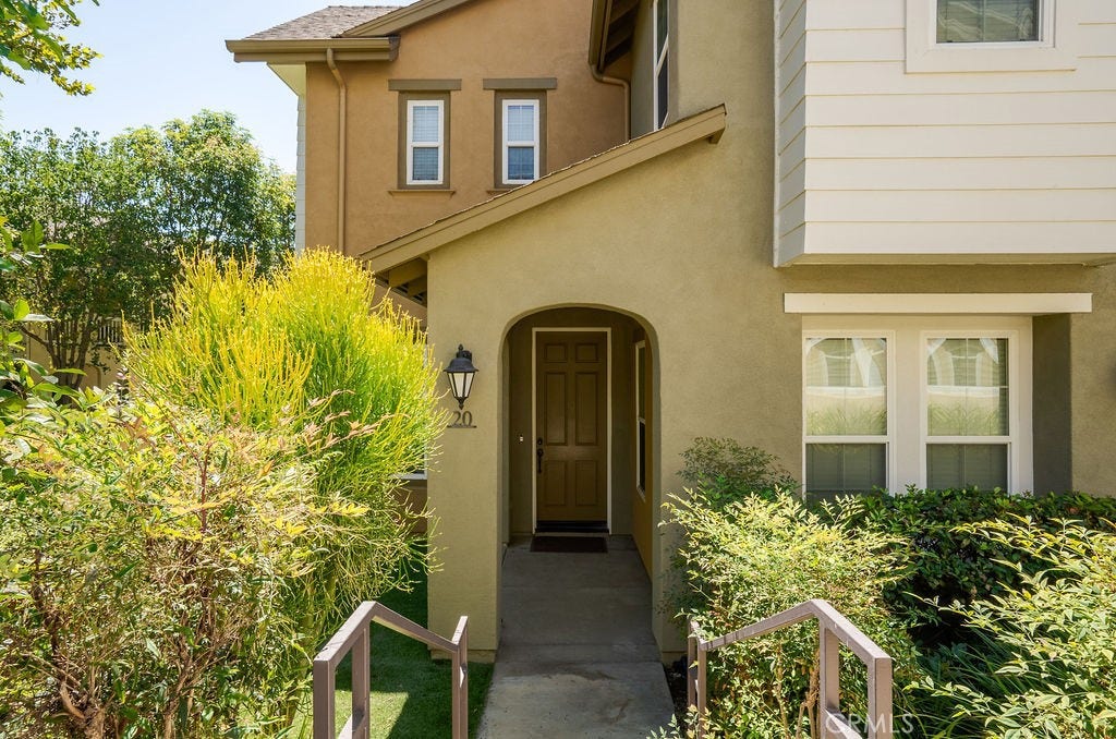 20 Orange Blossom Circle, Ladera Ranch, CA 92694 20 Orange Blossom Circle, Ladera Ranch, CA 92694