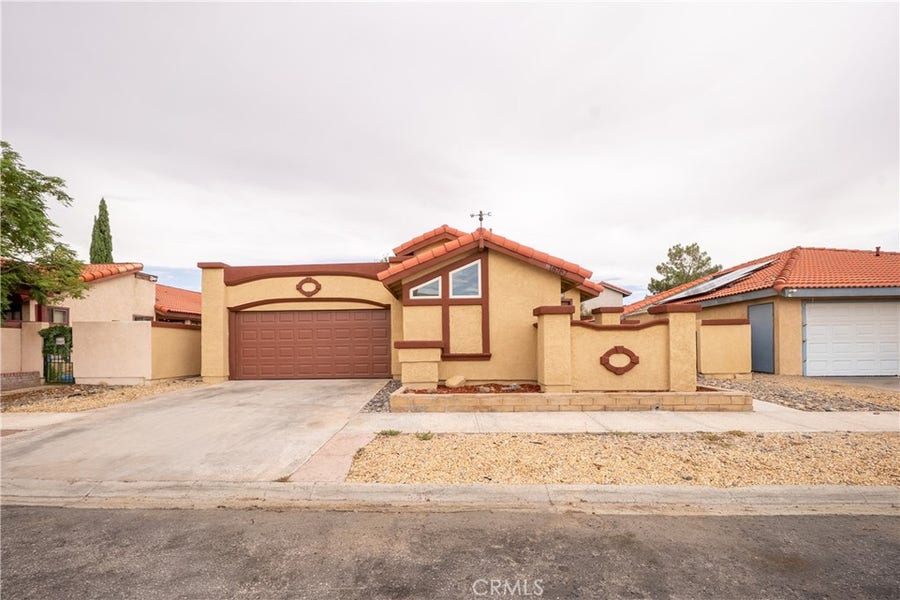 Property photo for 16262 Tokay, Victorville, CA