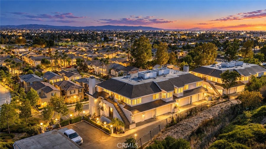 Property photo for 1033 Lakeview, Azusa, CA