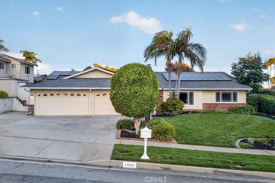 Property photo for 1690 N Mulberry Avenue, Upland, CA
