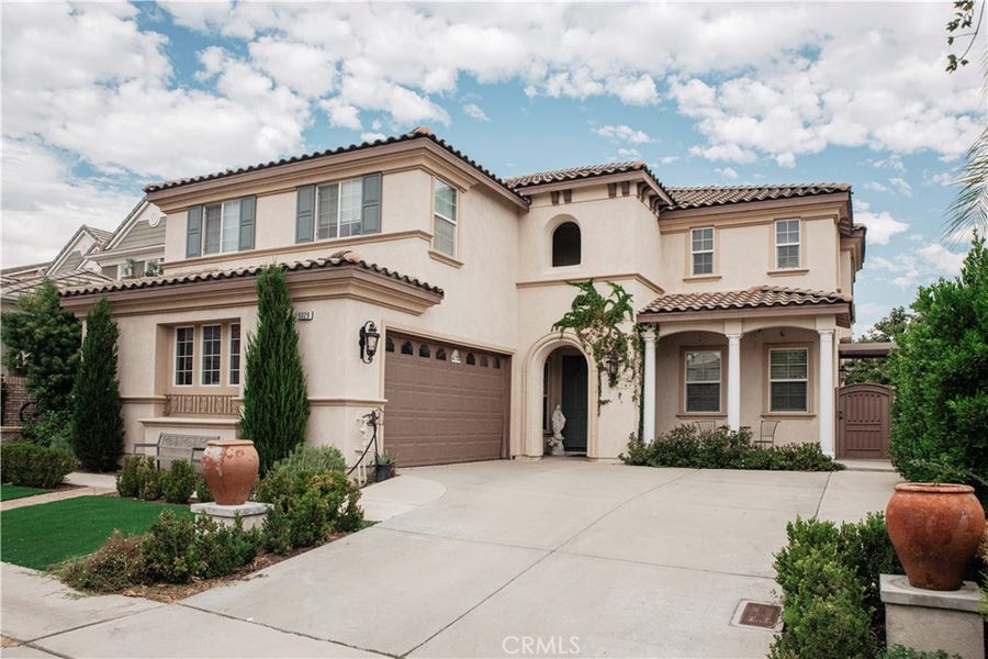 Property photo for 6029 Lily Rock Dr, Fontana, CA