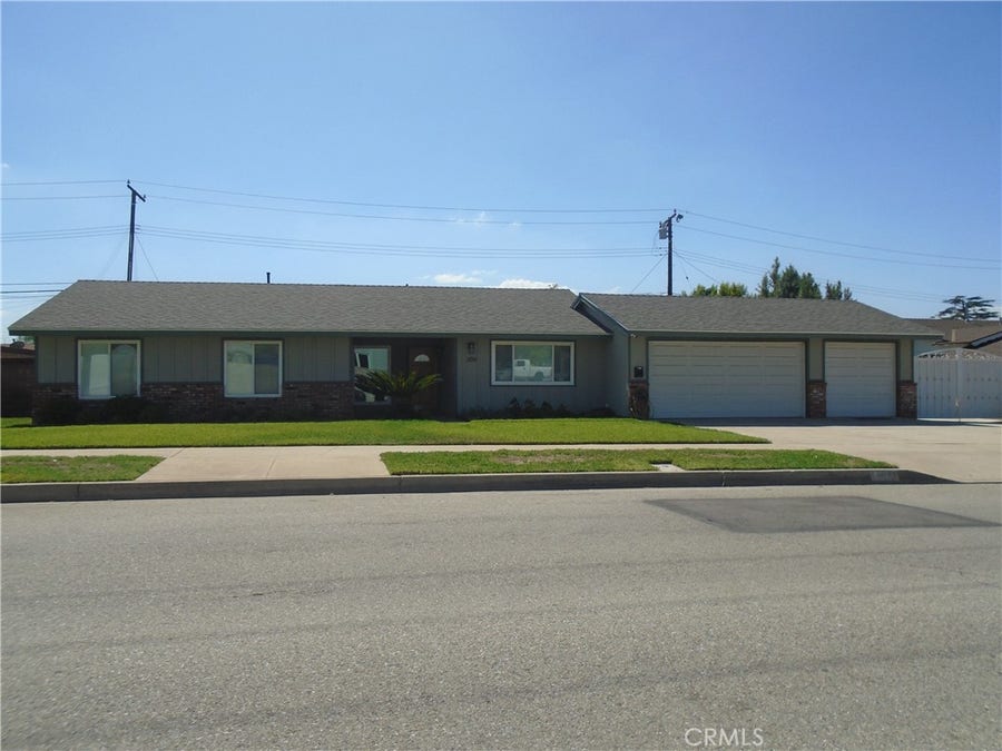 Property photo for 304 W Juanita Avenue, Glendora, CA