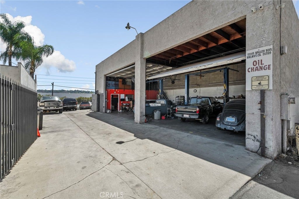 19949 Valley Blvd, Walnut, CA 91789 19949 Valley Blvd, Walnut, CA 91789