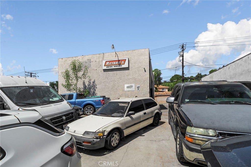 19949 Valley Blvd, Walnut, CA 91789 19949 Valley Blvd, Walnut, CA 91789