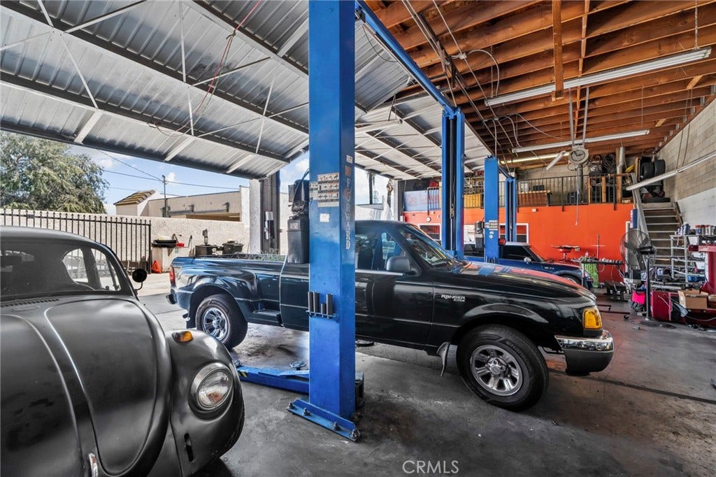 19949 Valley Blvd, Walnut, CA 91789 19949 Valley Blvd, Walnut, CA 91789